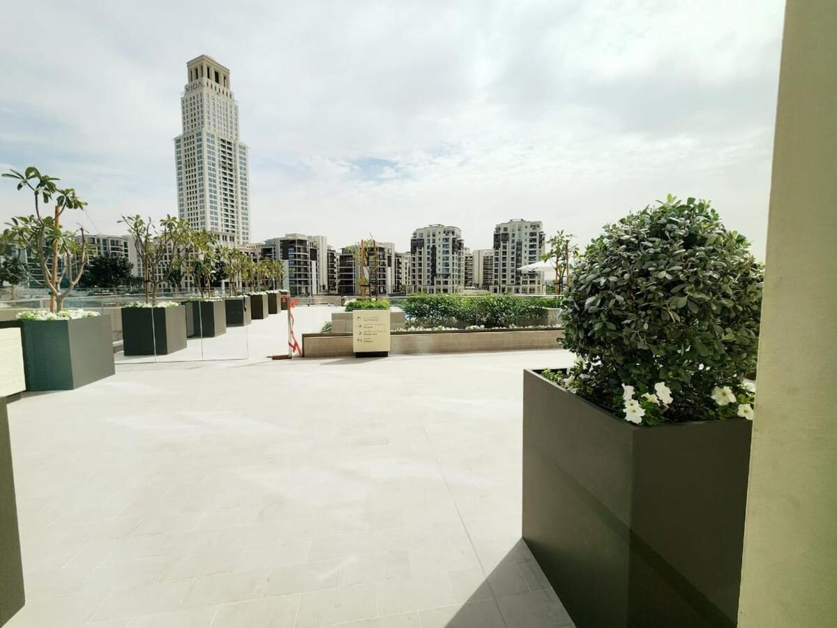 Modern 2br At Creek Palace, Scenic Views &comfort Apartment Dubai